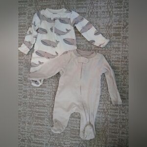 Carter's Whale and Stripe Footies Set Of Two - Cream and Gray